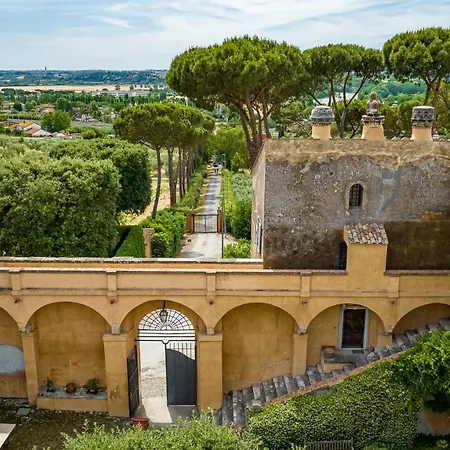 Castello Del Duca * Marcigliana