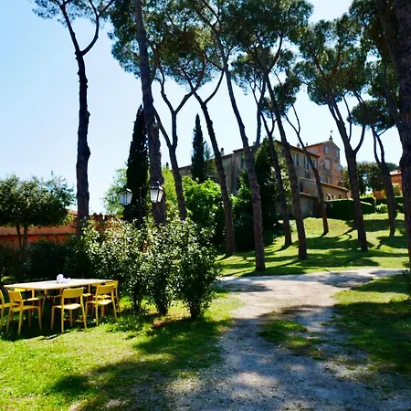 בית כפרי Castello Del Duca